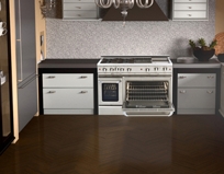 Culinarian 48" Self Clean Gas Range