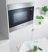 M 8260-1 Microwave Oven M 8260-1 Microwave Oven
