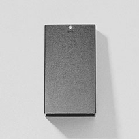Surface wall with shielded light source Surface wall with shielded light source