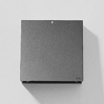 Surface wall with shielded light source Surface wall with shielded light source