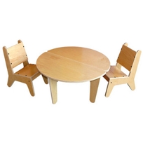 bb2 table and chairs